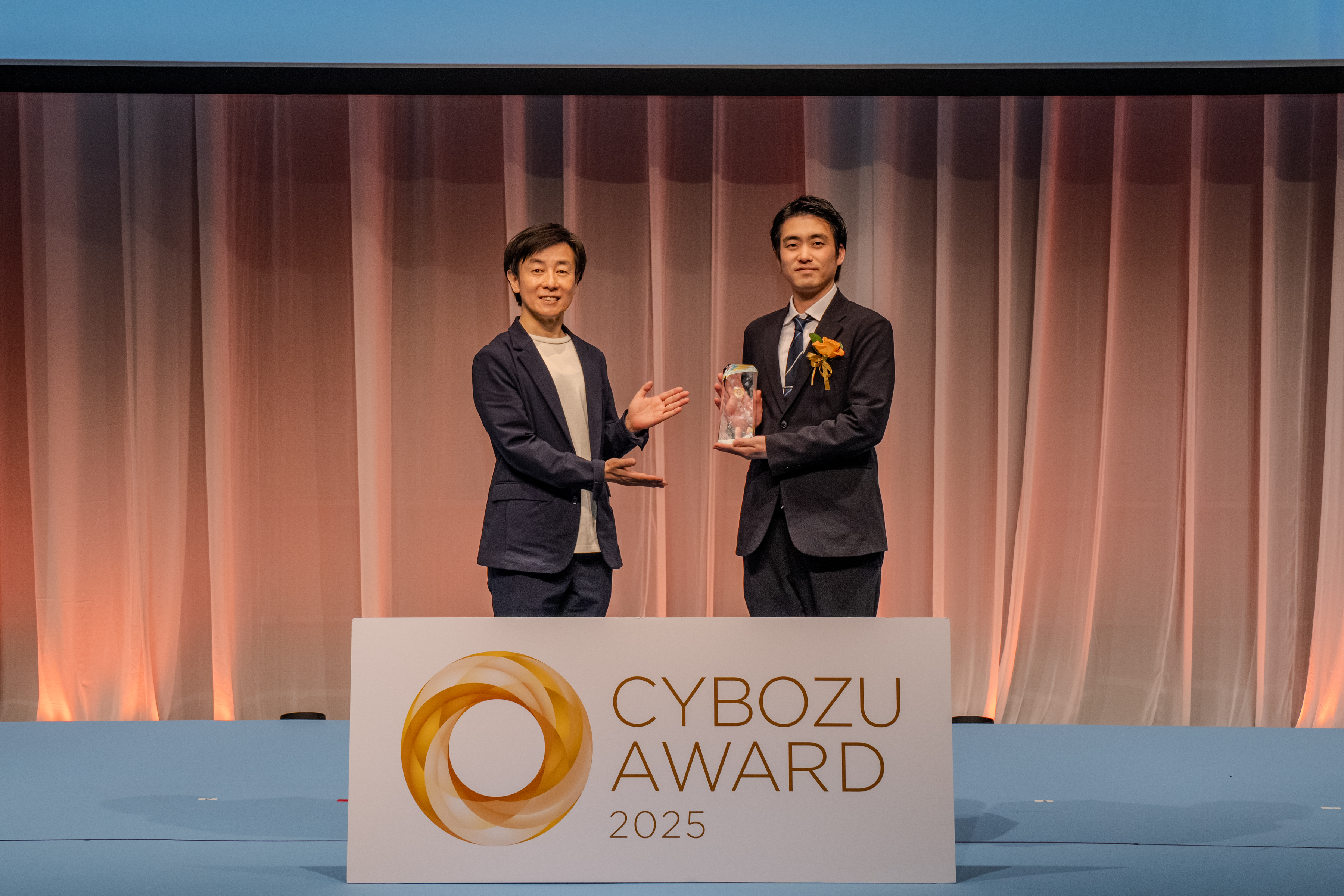 6月19日に行われたCYBOZU AWARD2025授賞式の様子1